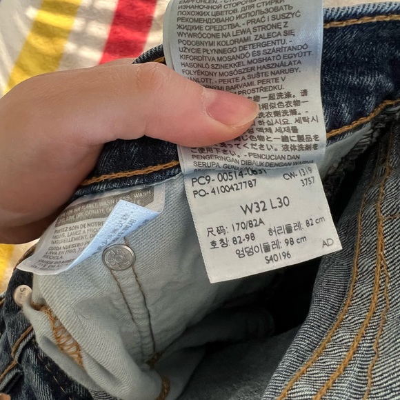 Levi’s Jeans - Picture 6 of 6
